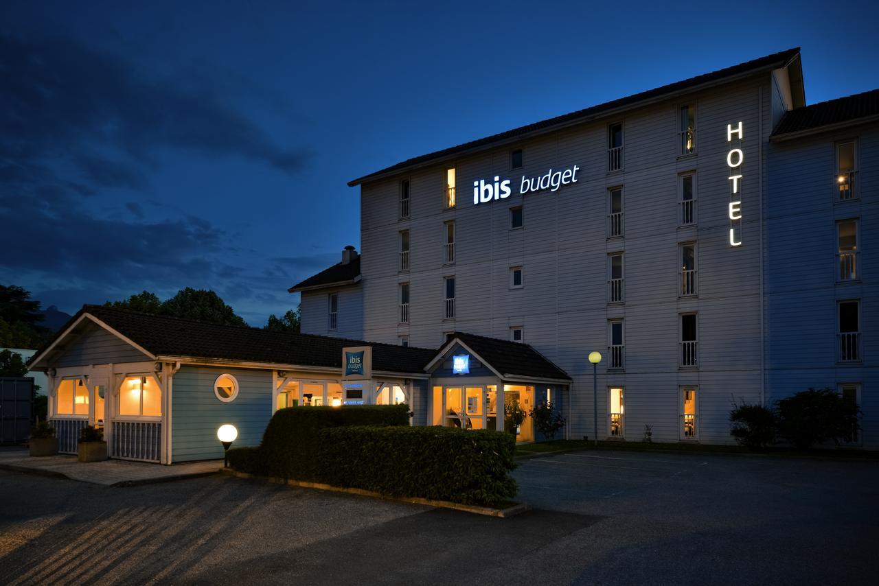 Ibis budget Chambéry Centre Ville Exterior foto