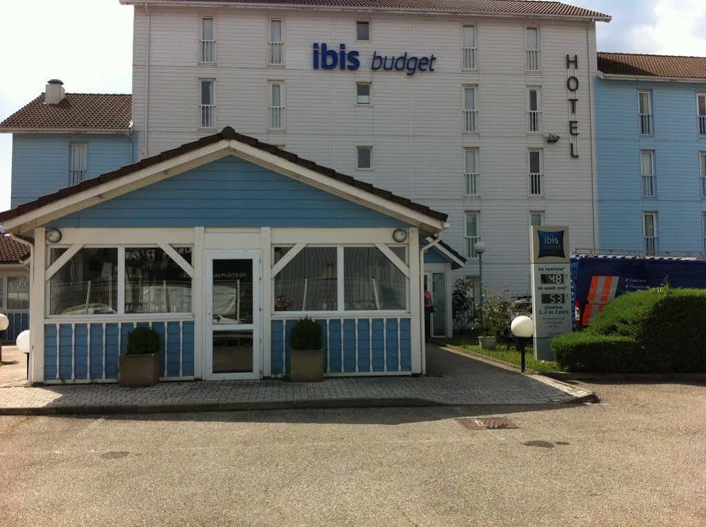 Ibis budget Chambéry Centre Ville Exterior foto